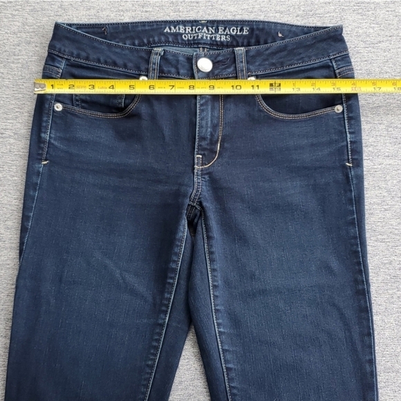 American Eagle  Outfitters Skinny Blue Jeans Medium Wash Size 6 Regular - Picture 10 of 12